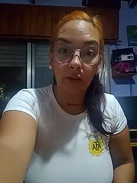 Snapshot of kuramaqueen chatting on March 2026 03:18:02 AM kuramaqueen online show from March 2026 03:18:02 AM