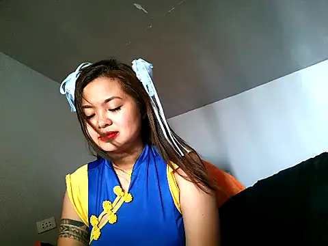 Chillntalkmami online show from May 2026 05:59:01 AM