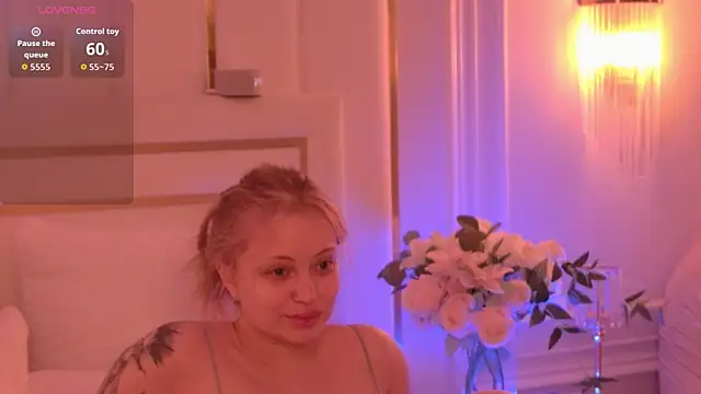 MollyHilton online show from March 2026 05:52:02 PM