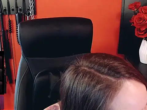  MissJaneWarren  online show from May 2026 04:12:01 PM