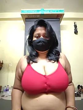 Curvy Trisha online show from June 2026 12:42:02 PM