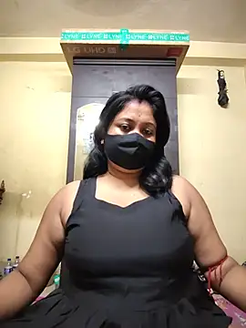 Curvy Trisha online show from June 2026 08:07:01 PM