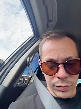 AxelMuller online show from April 2026 12:47:02 PM