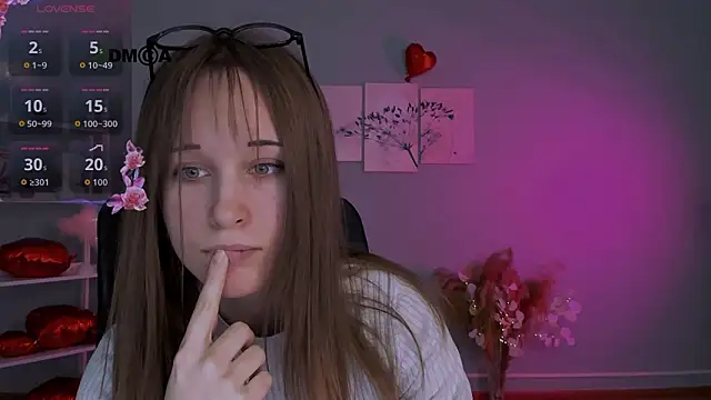 eira mouse online show from February 2026 09:43:02 AM