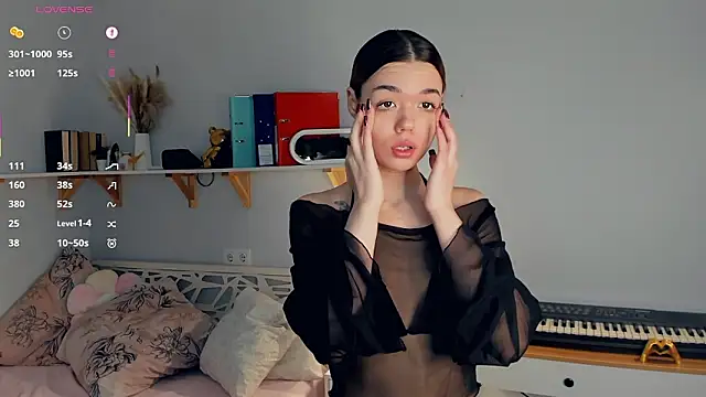 HedyVanwey online show from February 2026 07:24:02 AM