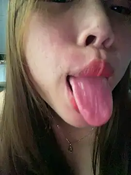 Emxinhka1 online show from July 2026 02:48:01 PM