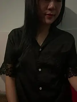 hotgirl-sexy online show from May 2026 11:04:01 AM