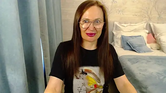 MarinaOnebest online show from May 2026 03:19:01 PM