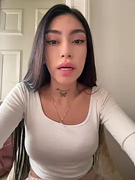 Bonny Eva online show from March 2026 10:13:01 PM