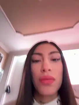 Bonny Eva online show from May 2026 06:57:02 PM