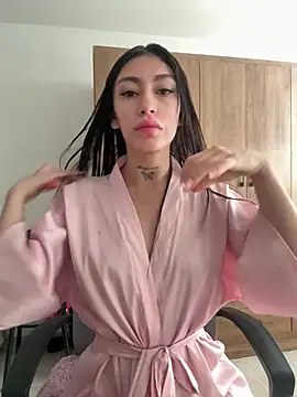 Bonny Eva online show from June 2026 01:15:01 PM