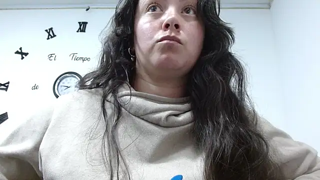 ElaMurray02 online show from February 2026 03:41:02 PM