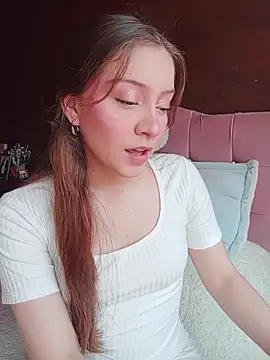 MimiSoftie online show from March 2026 06:58:02 PM