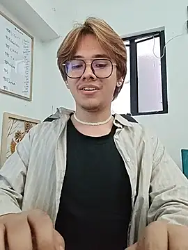 benji vampire online show from February 2026 10:48:02 PM