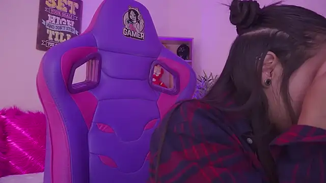 mavi boo online show from February 2026 08:03:02 PM