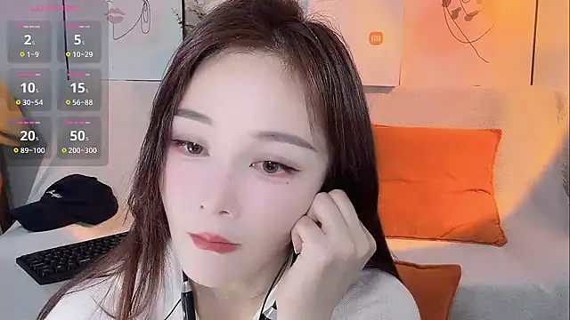 Lisa-295188 online show from May 2026 08:33:02 AM