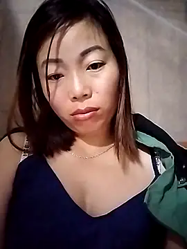 Ella-aa online show from May 2026 09:11:02 PM