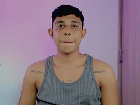 nilo2021 online show from April 2026 01:42:02 AM