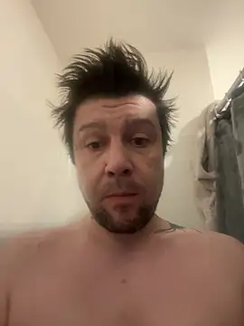Snapshot of GabEthier chatting on July 2026 08:18:01 AM GabEthier online show from July 2026 08:18:01 AM