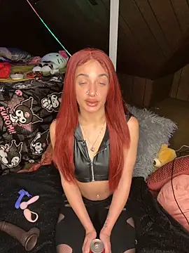 Snapshot of heluvsbabii chatting on April 2026 06:09:01 AM heluvsbabii online show from April 2026 06:09:01 AM