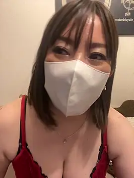 Snapshot of Mitsuco_surflady chatting on March 2026 01:28:01 PM Mitsuco surflady online show from March 2026 01:28:01 PM