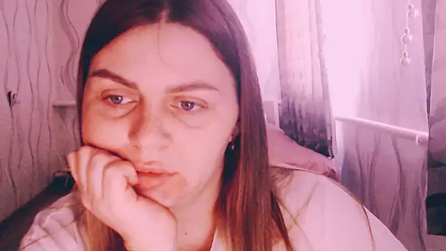 Snapshot of MagicKatarina_ chatting on March 2026 07:15:01 AM MagicKatarina online show from March 2026 07:15:01 AM