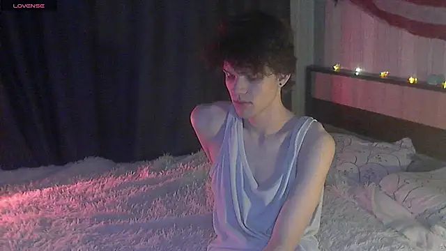 Lucius Morris online show from February 2026 02:43:02 PM