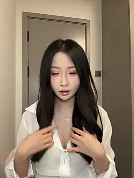 liubaobao666 online show from May 2026 12:32:01 PM