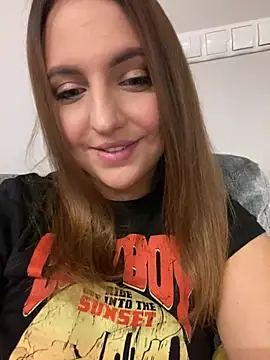 AliceDesmee online show from February 2026 06:22:01 PM