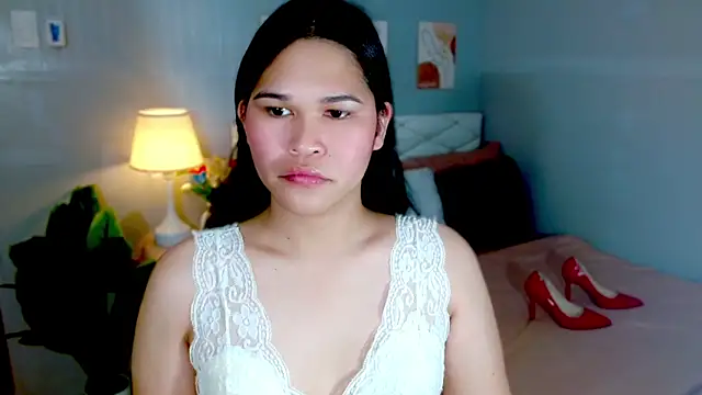 Snapshot of alianabrooks chatting on May 2026 01:11:01 AM alianabrooks online show from May 2026 01:11:01 AM