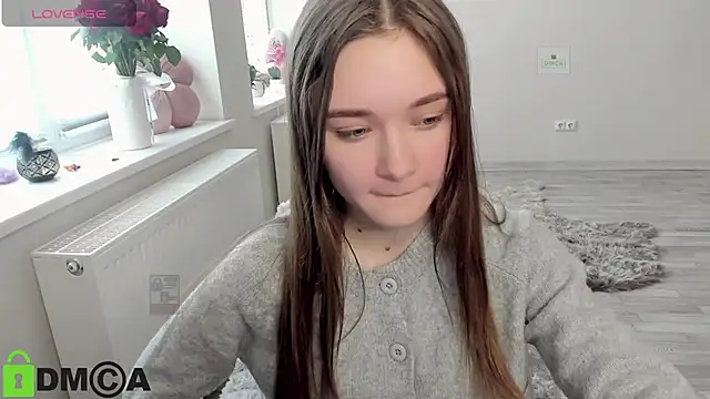 Snapshot of Elina_X chatting on May 2026 08:30:01 AM Elina X online show from May 2026 08:30:01 AM