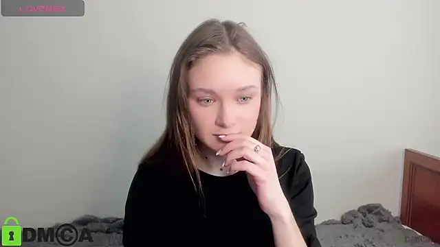 Snapshot of Elina_X chatting on May 2026 12:45:01 PM Elina X online show from May 2026 12:45:01 PM