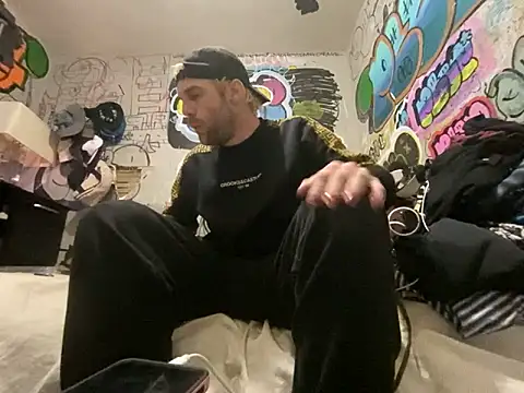 gothboiplzty online show from May 2026 08:08:01 AM