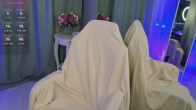 Audrey Kiss online show from March 2026 07:37:02 AM