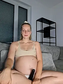 Larifari0406 online show from June 2026 07:22:02 PM