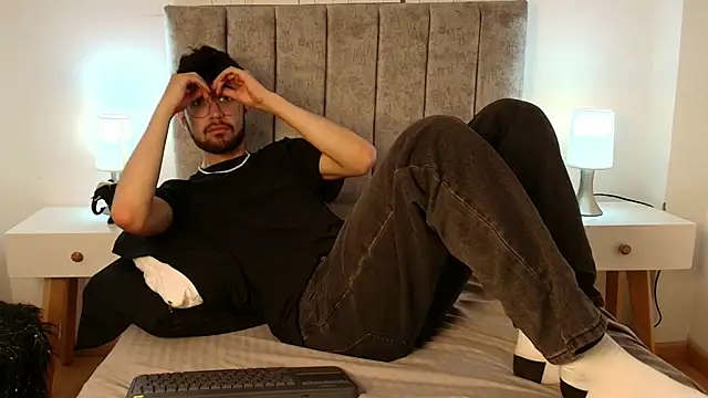 James Potter  online show from February 2026 06:35:01 PM