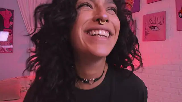 Cleo Foxx online show from June 2026 11:47:02 AM