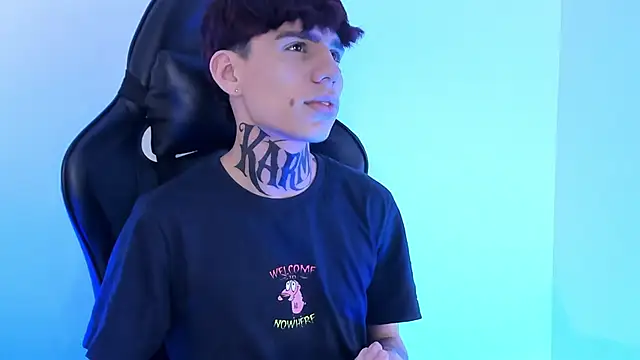 Angel eros  online show from March 2026 05:00:02 AM