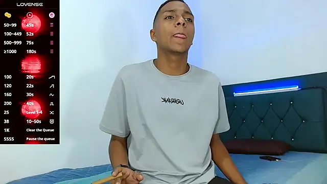 hotboyluxe online show from June 2026 05:39:01 AM