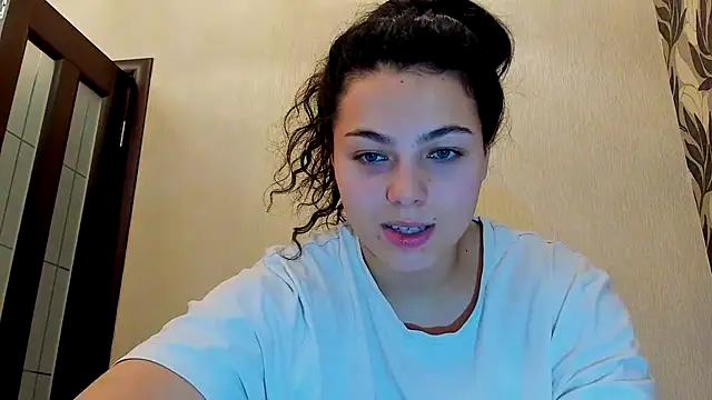 Dianasi online show from February 2026 11:57:02 AM