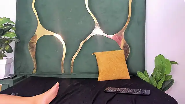 maryandjayasm online show from January 2026 08:29:01 PM