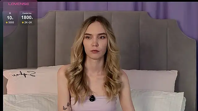 NikkiRyx online show from March 2026 03:18:01 PM