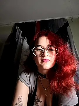 Persefoha online show from May 2026 08:27:02 PM