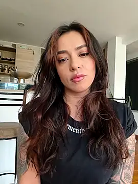 Snapshot of foxxy_lover chatting on May 2026 04:56:01 PM foxxy lover online show from May 2026 04:56:01 PM