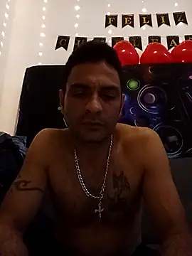 Snapshot of yoahotpetrafiery chatting on March 2026 03:43:02 AM yoahotpetrafiery online show from March 2026 03:43:02 AM