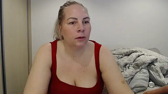 Snapshot of Amanda_Norsk chatting on April 2026 10:01:02 AM Amanda Norsk online show from April 2026 10:01:02 AM