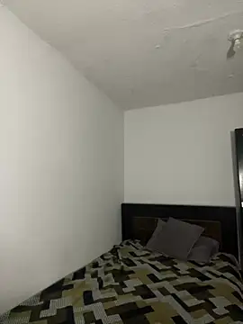 Zara Clark online show from February 2026 05:55:02 AM