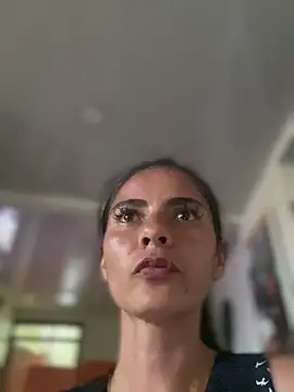 Esperanza GS online show from March 2026 10:27:02 PM