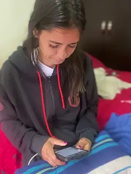 Esperanza GS online show from March 2026 01:15:01 PM