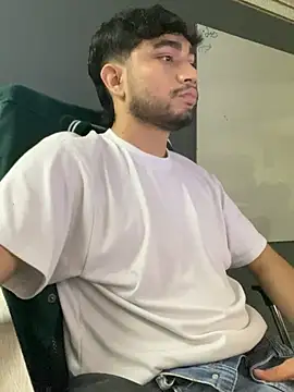 DylanC  online show from February 2026 05:11:02 AM